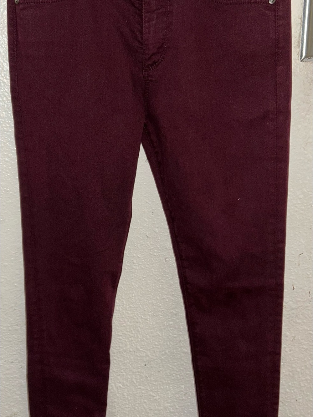 AG Adriano Goldschmied Farrah Skinny Pants in Burgundy
